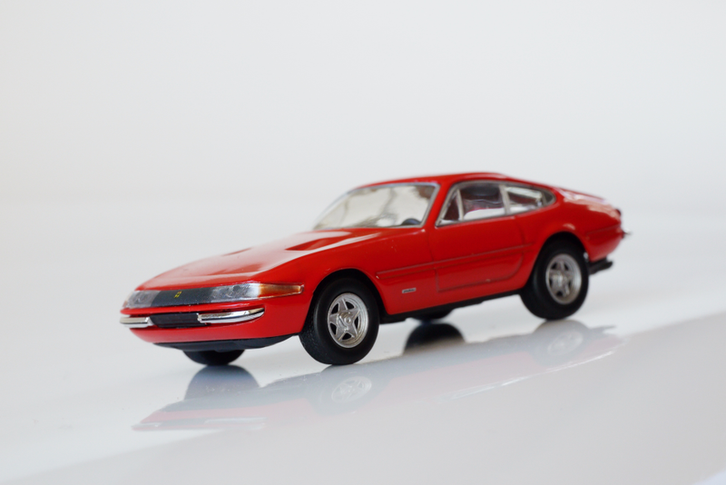 Illustration for article titled Kyosho Ferrari 10 1/64 #10 - Project Prancing Horse #11 - 1969 Ferrari 365 GTB/4 "Daytona"
